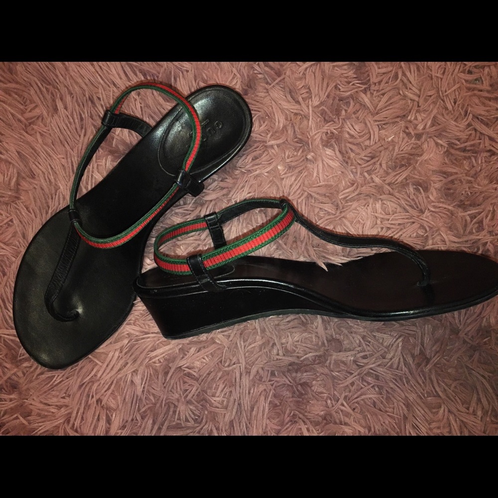 authentic gucci sandals/wedges